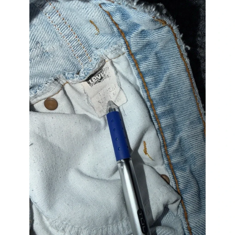 Vintage Levi's 505 Orange Tab Light Wash Jeans W28 L32‎